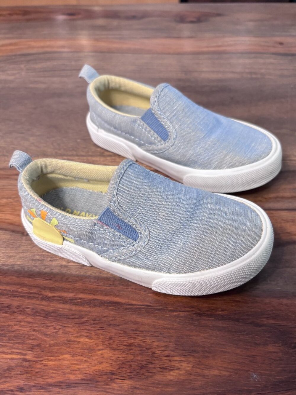 Size T6 Toddler Girls Shoes - Denim Sun Slip On
